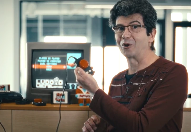 El creador de Alone in the Dark, Mega Drive y un mando extraño